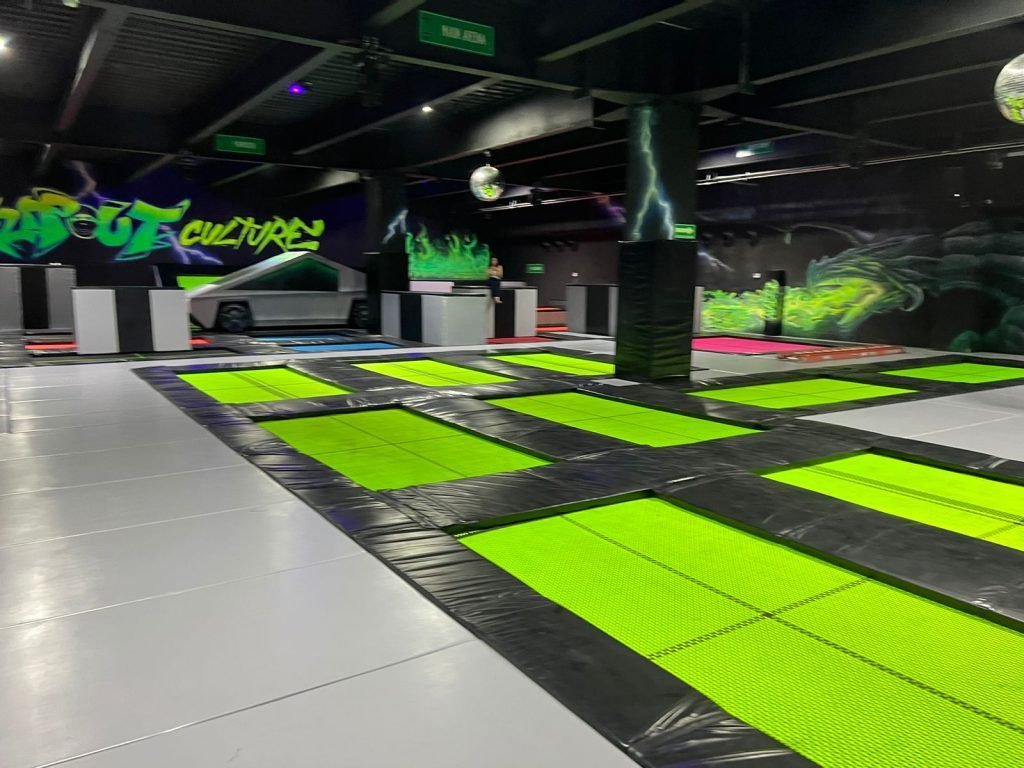 NUEVO FLIPOUT VILLAHERMOSA