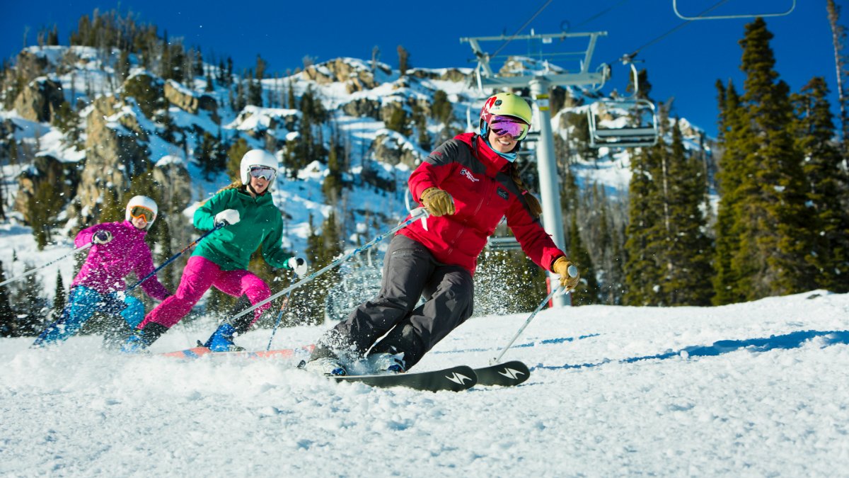 La nieve y un par de esquís te esperan en Jackson Hole este invierno