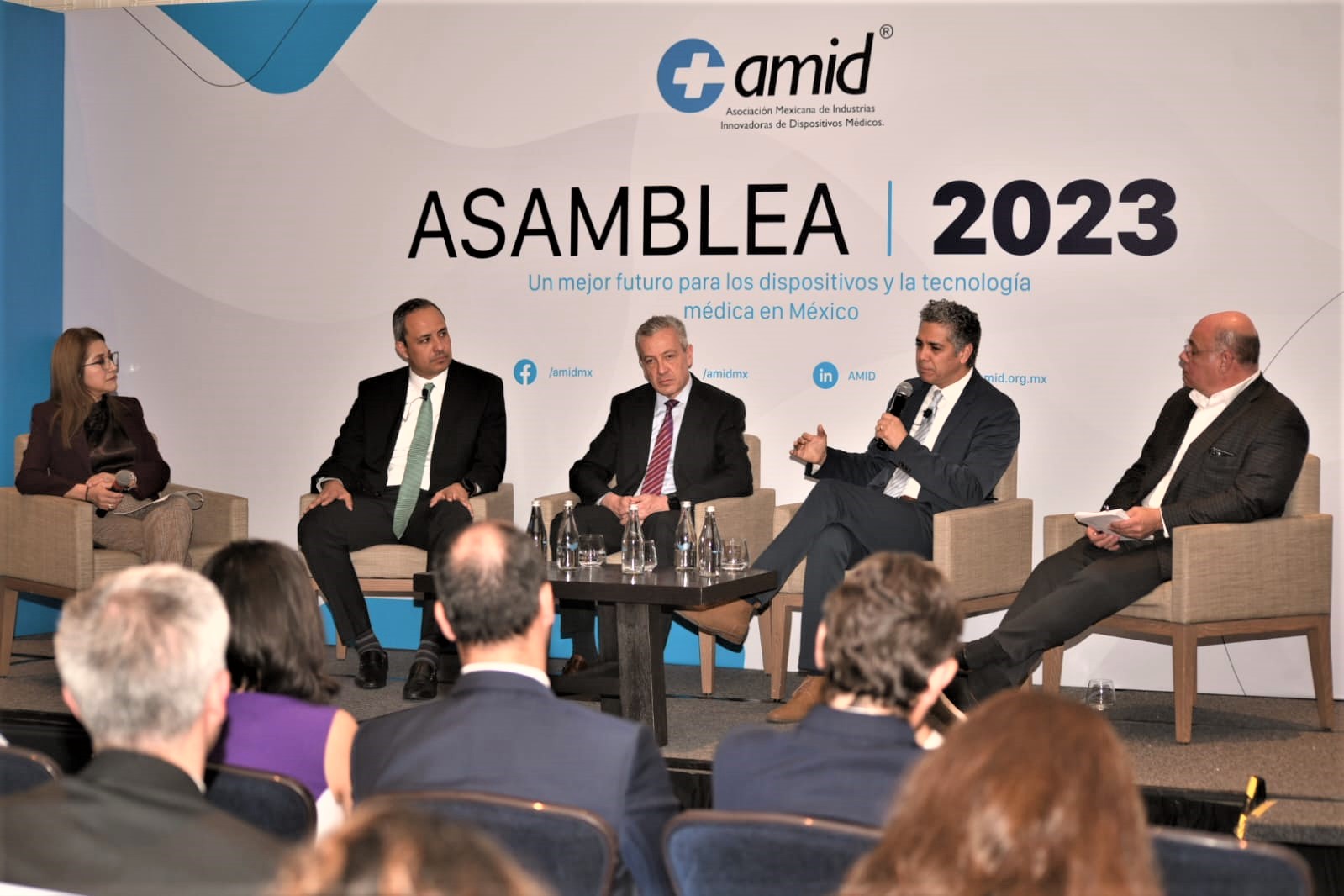 Héctor Orellana es nuevo presidente de la AMID