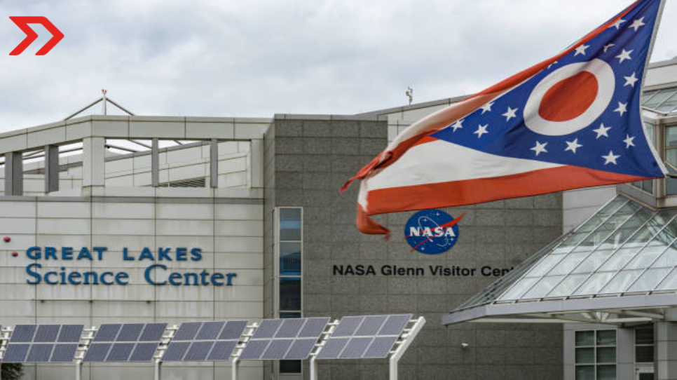 Mexicano gana beca en Harvard tras cursar programa espacial en la NASA
