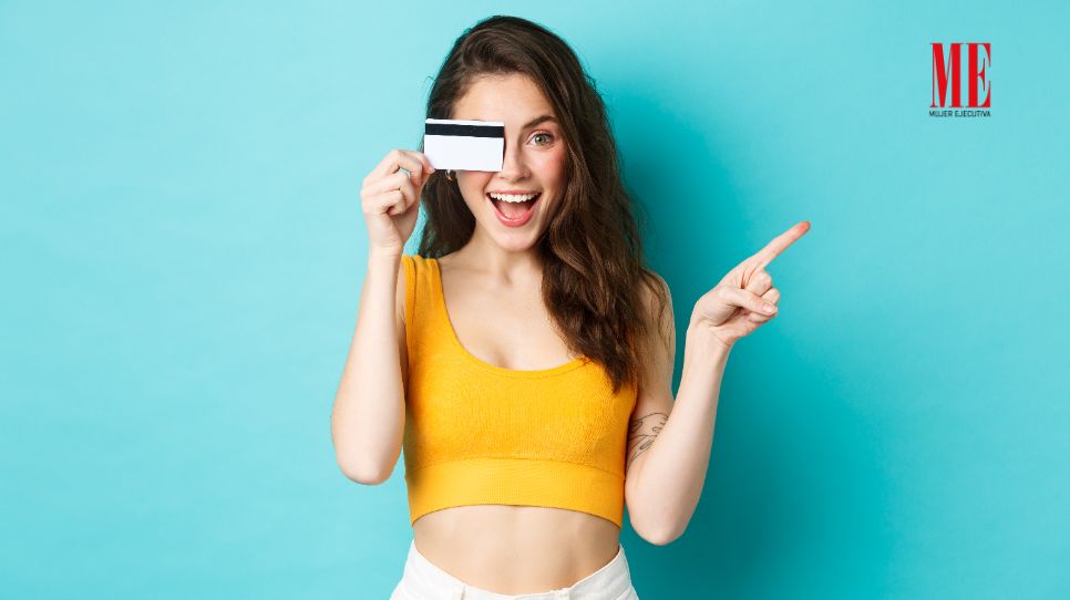 ¿Vas a tramitar tu primera tarjeta de crédito? Toma en cuenta lo siguiente