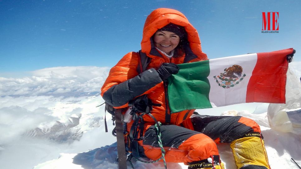 Viridiana Álvarez, la alpinista mexicana que conquistó las 14 montañas más altas del mundo 