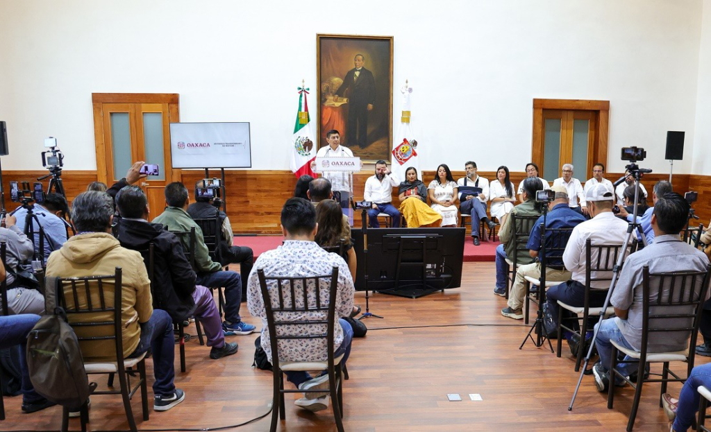 Con exposición de altares, comparsas y conciertos, Gobierno de Oaxaca celebrará Día de Muertos 0