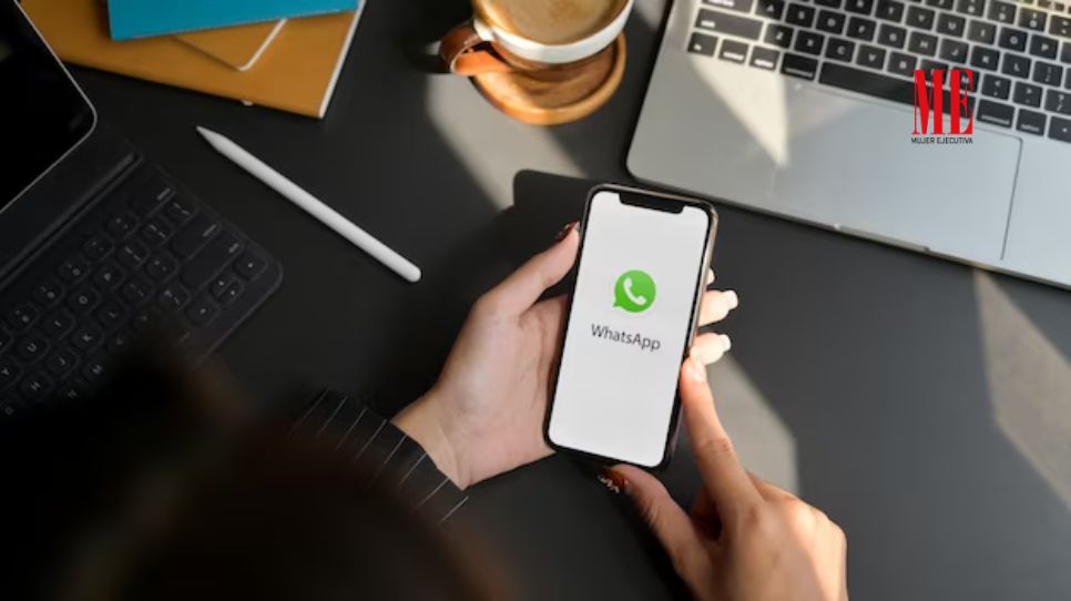 WhatsApp permite vincular dispositivos a su versión web sin utilizar código QR