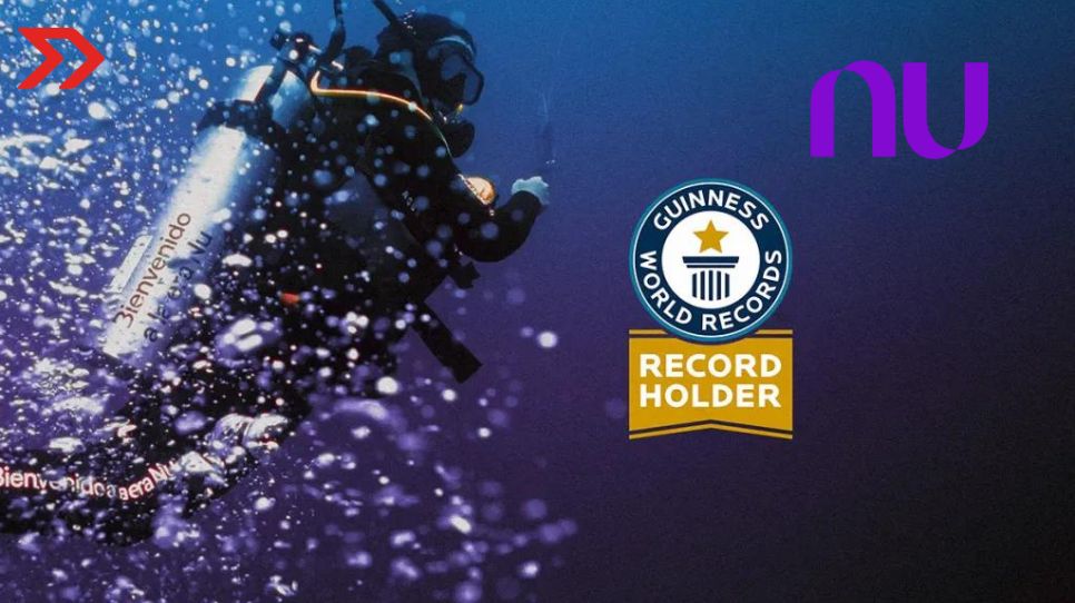 Nu México rompe récord Guinness al realizar la primera transferencia debajo del agua