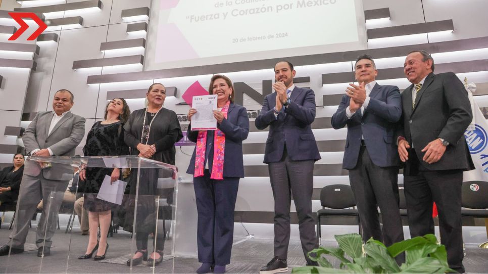 Xóchitl Gálvez se registra como candidata a la Presidencia de México en coalición PRI, PAN y PRD