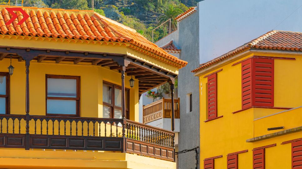 España frena “visas doradas” frente a problemas de especulación inmobiliaria