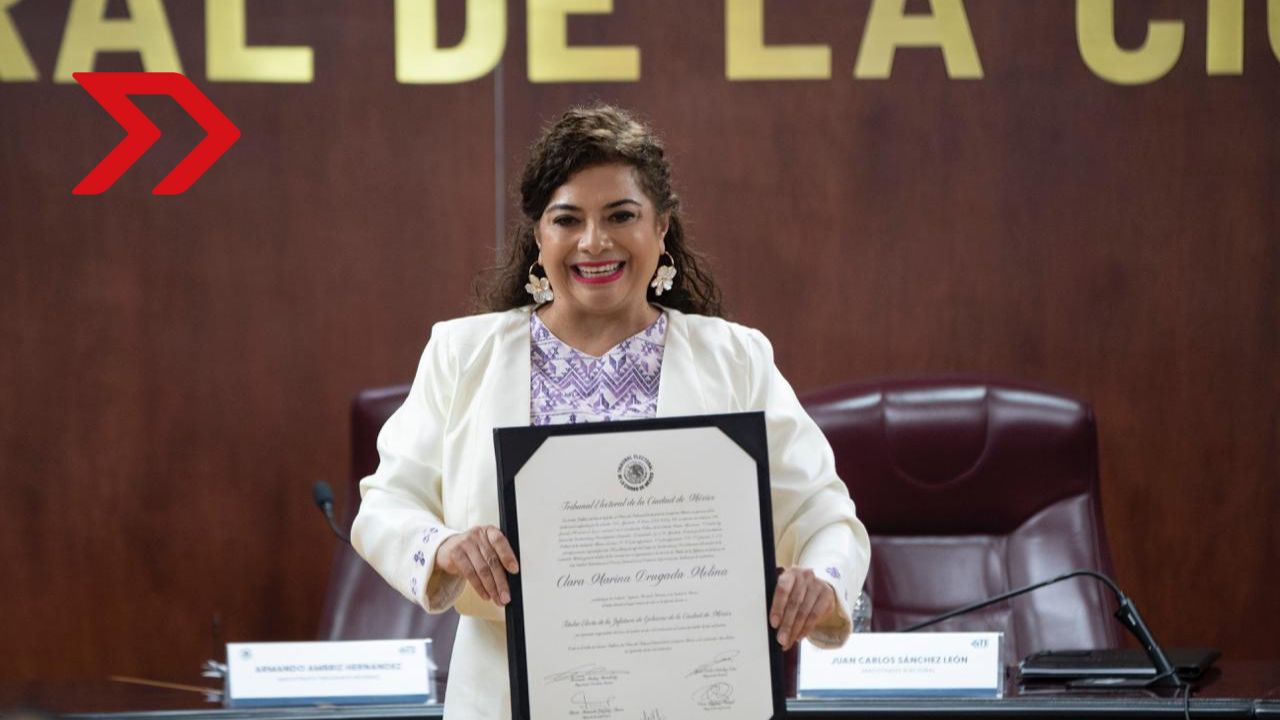 Clara Brugada recibe su constancia como Jefa de Gobierno de la Ciudad de México