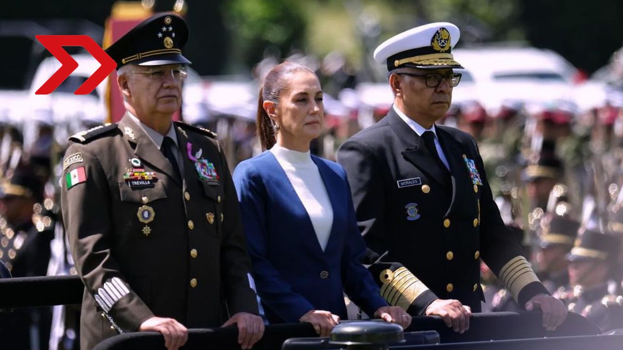 Primera Salutación de las Fuerzas Armadas y Guardia Nacional a la presidenta Claudia Sheinbaum