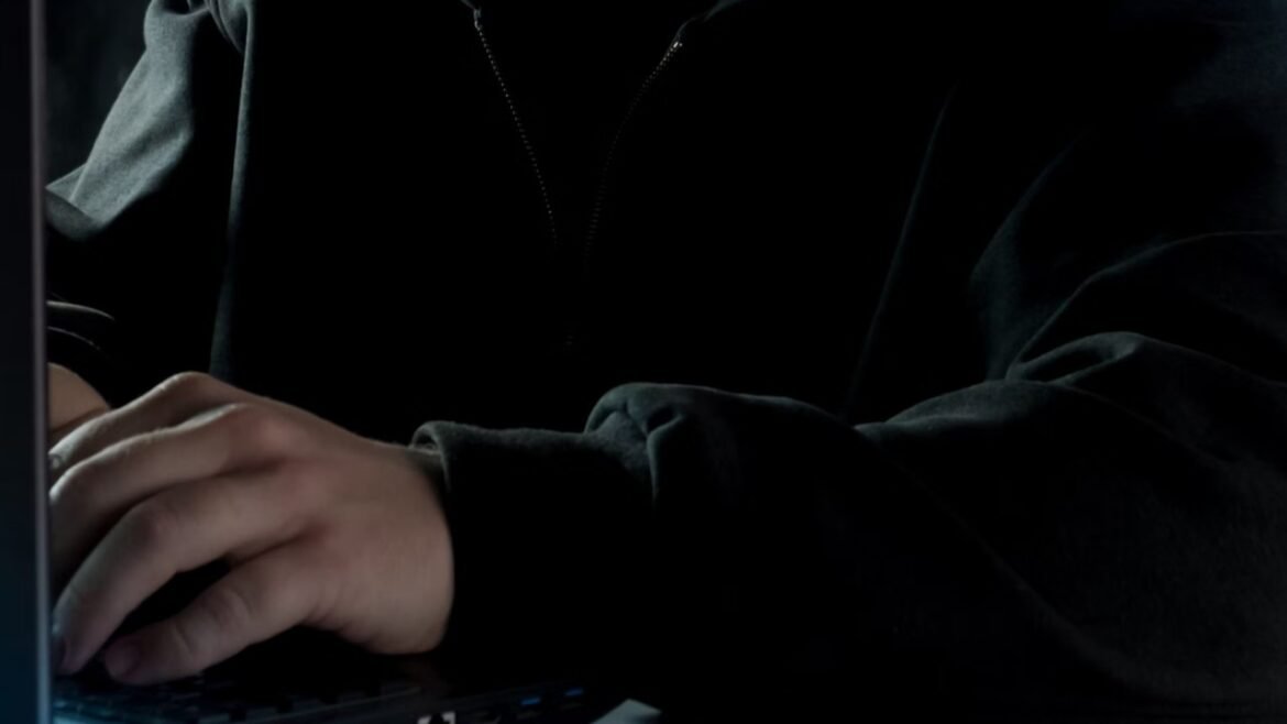 Al igual que hace dos años con los llamados “Matafintechs” “ José Blando” y “Joel Domínguez” esta vez los protagonistas del ecosistema financiero digital emprenden amenazas que marcarían un capítulo crítico en su para desaparecer una fintech.