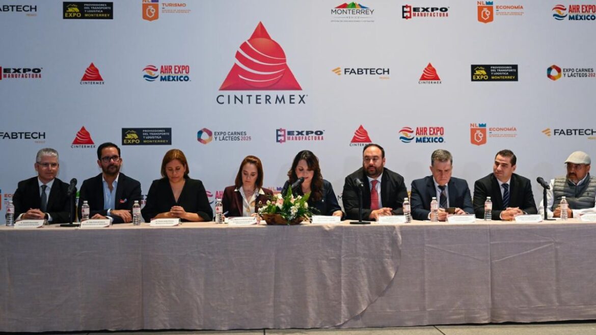 Juan José Guzmán, Director Ejecutivo de la expo, señaló que este año ocupará los 29 mil metros cuadrados de piso de exhibición de CINTERMEX