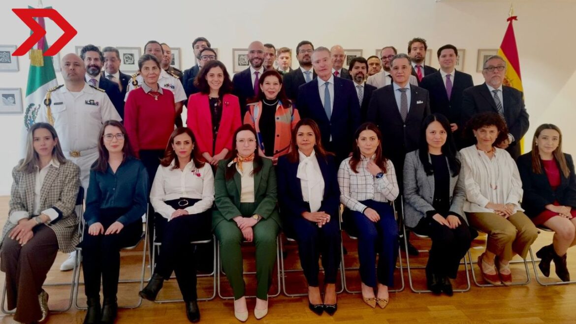 México y España refuerzan su relación bilateral mediante diálogo político, cooperación cultural, comercial, y participación en foros clave.