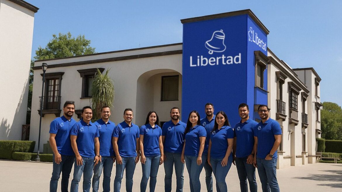 ¡Libertad Soluciones de vida celebra sus 65 años de fundación! Conoce su historia y programas de educación financiera.