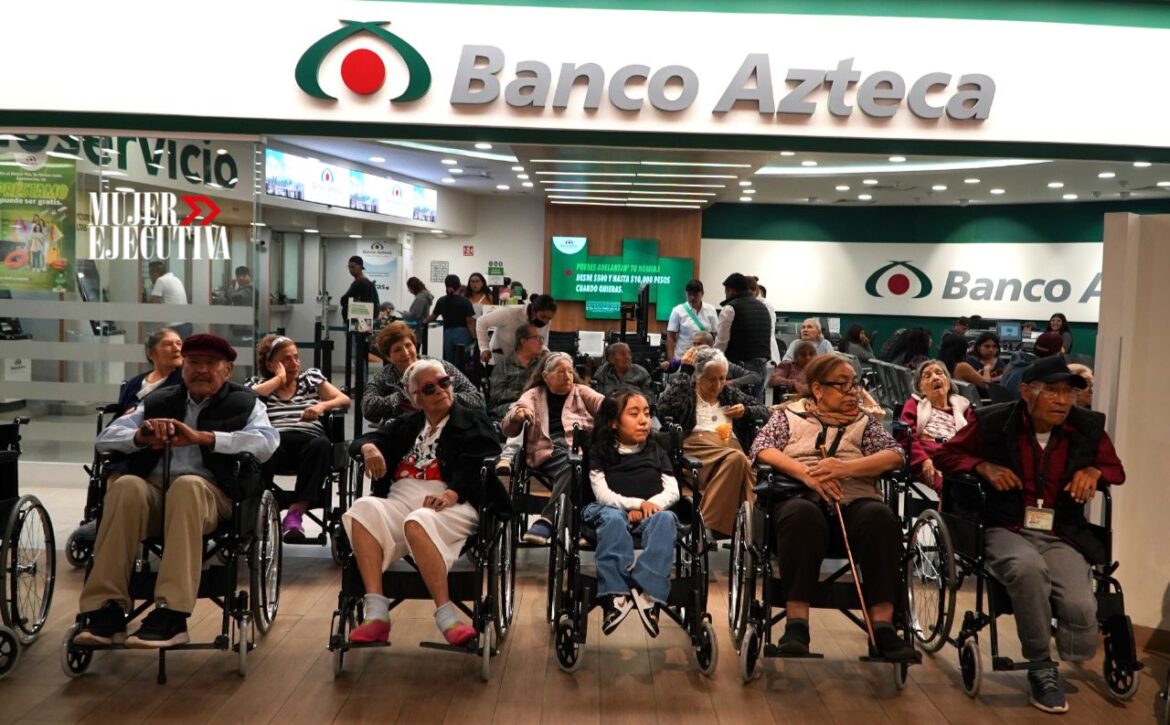 Banco Azteca