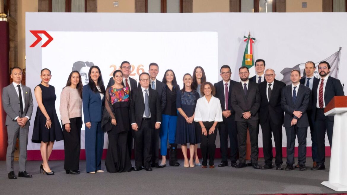 "Inversión de 21 mil mdp de empresas farmacéuticas incrementará producción de medicamentos y fortalecerá la industria": Sheinbaum